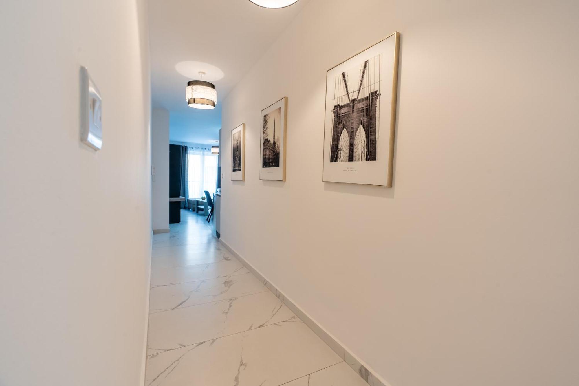Apartment A20 - 5 Mins Walk To Valletta Ferry - Shopping Mall And Bay By Quicktrips Sliema